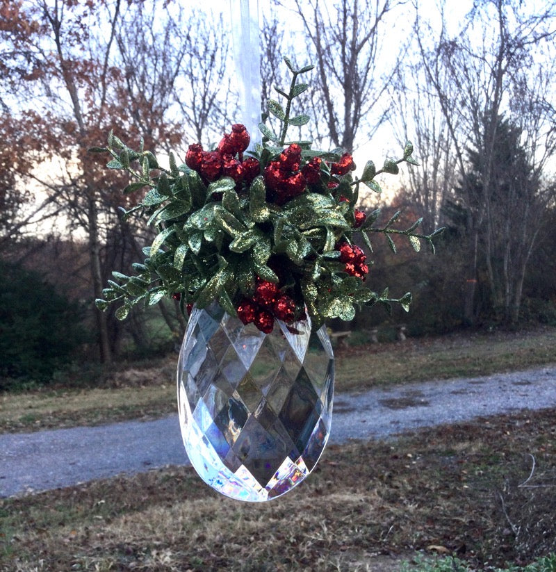 Hanging Mistletoe Teardrop Ornament