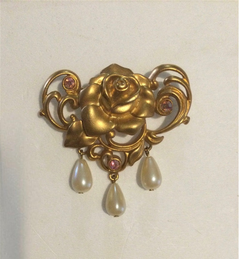 Avon Victorian Rose Brooch Early 90’s