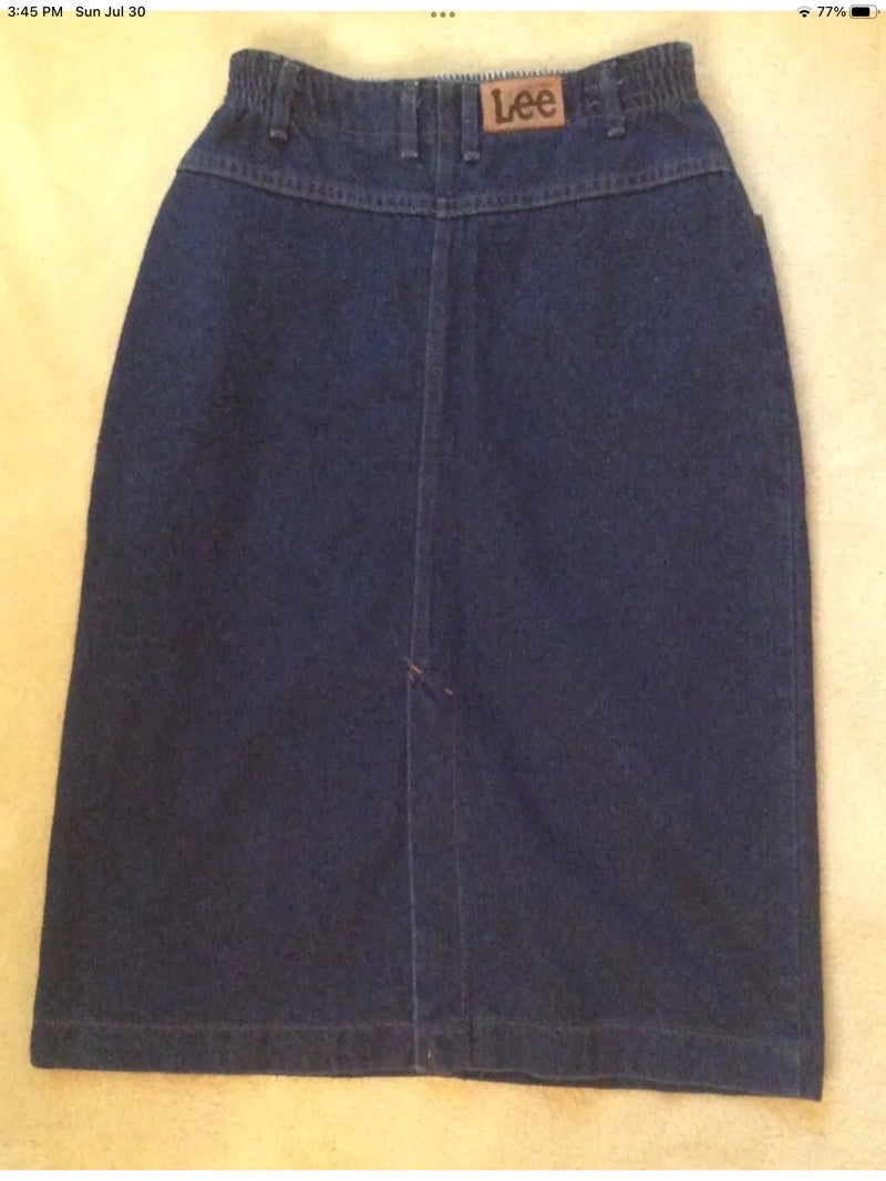 Vintage Lee Jeans Skirt Size 10 Petite