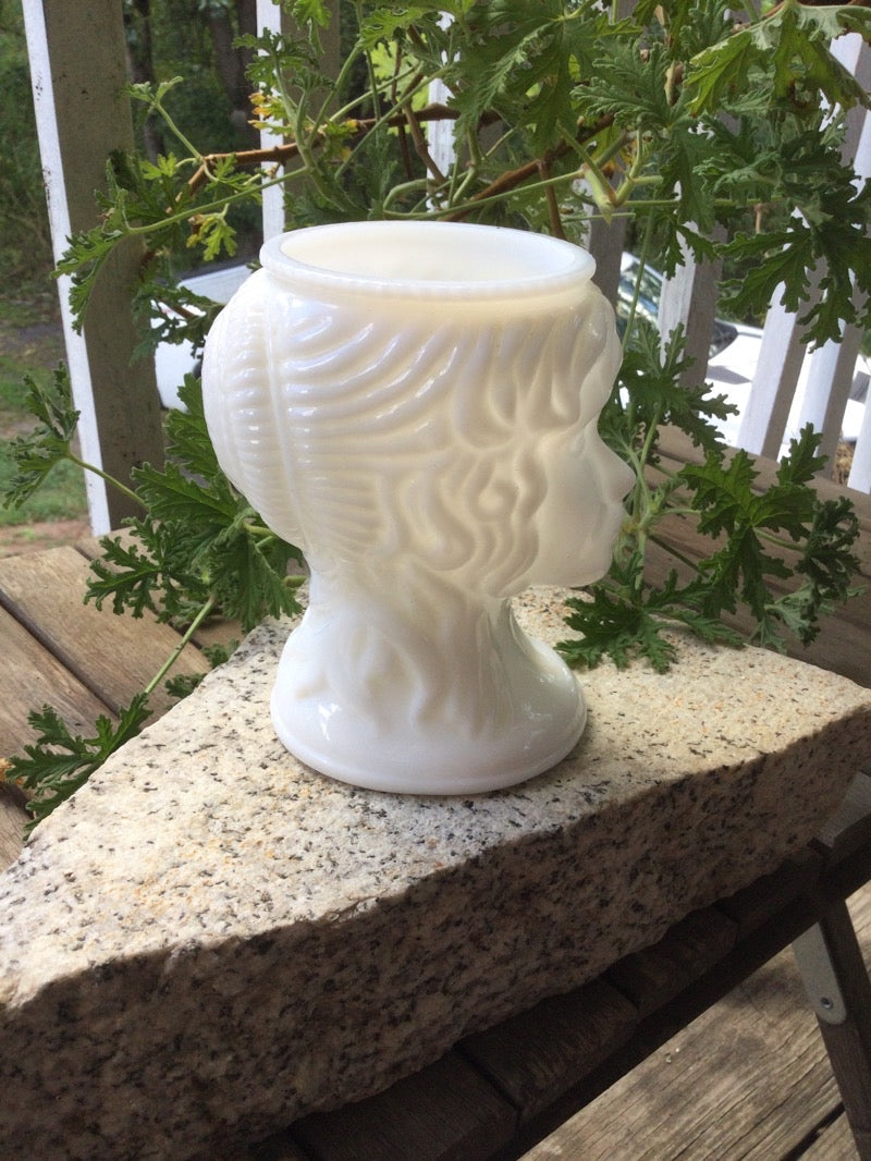 Vtg Milk Glass Vase