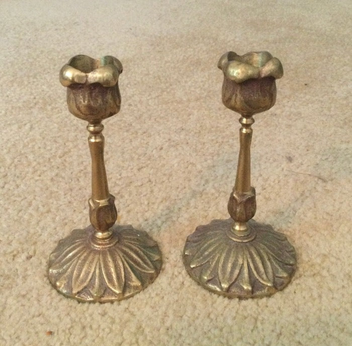 (I#) Vtg Pair of Brass Tulip Candlestick Holders