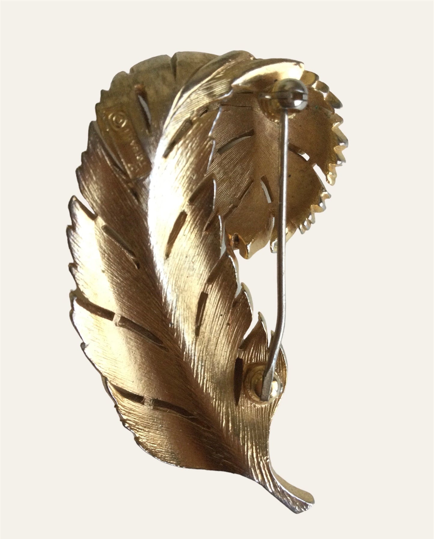 (BK#) Jewelry- Vintage Trifari Curled Leaf  Brooch