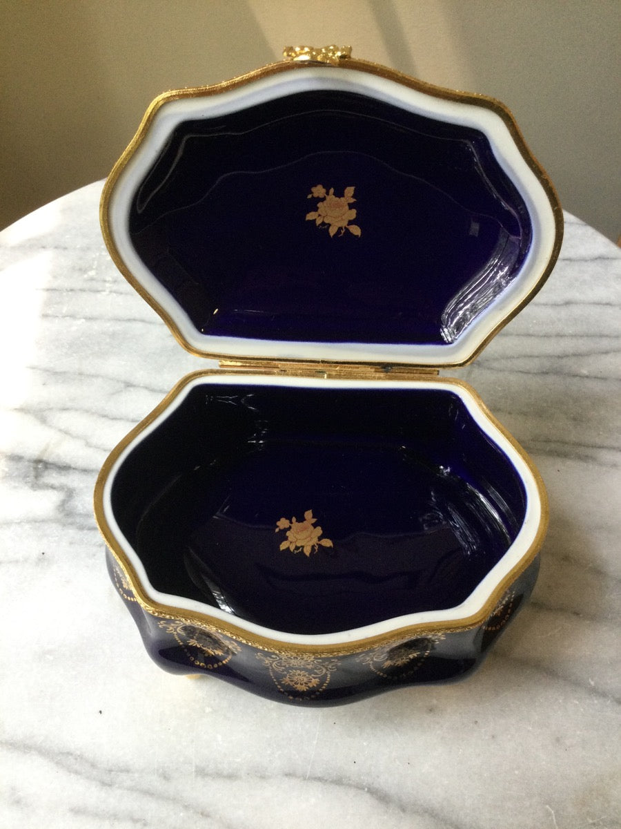 (C#)Imperial Limoges Jewelry Box