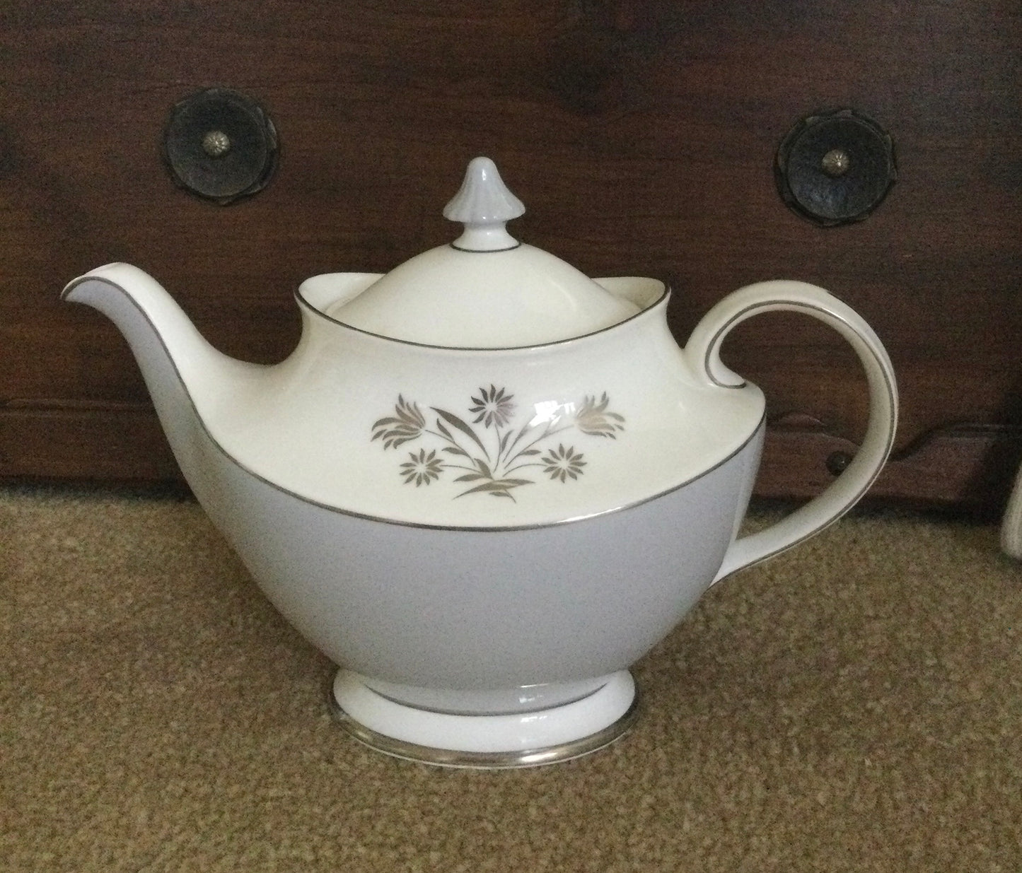 Royal Doulton Kingsmere Bone China Teapot with Lid