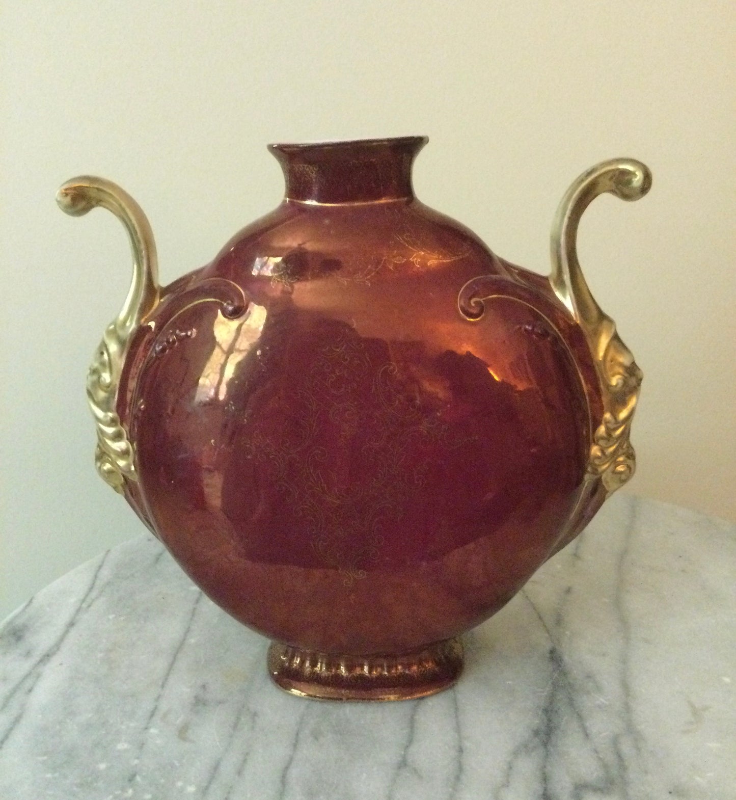 (G#) Royal Saxe Vase