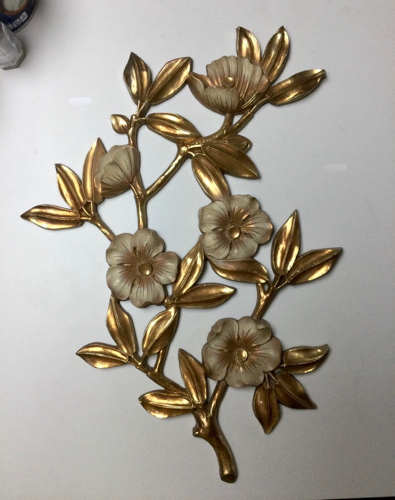 (H#)Syroco Magnolia Wall Plaques 1960’s