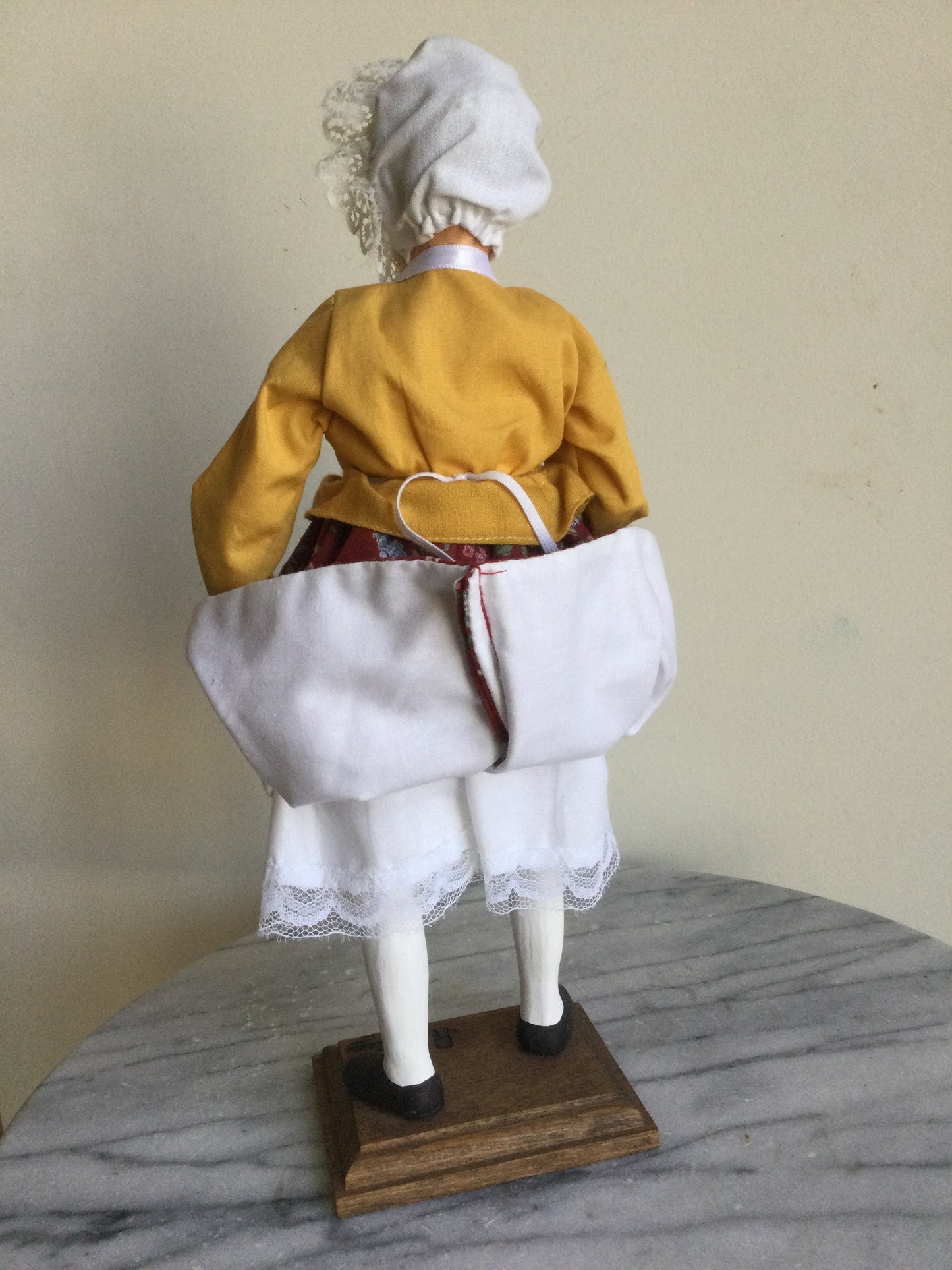 (B#) Santon de Provence Clay Sculpture