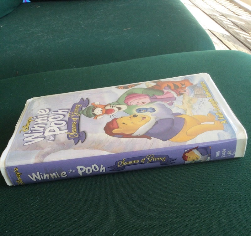 VHS Winnie the Pooh Seasons of Giving